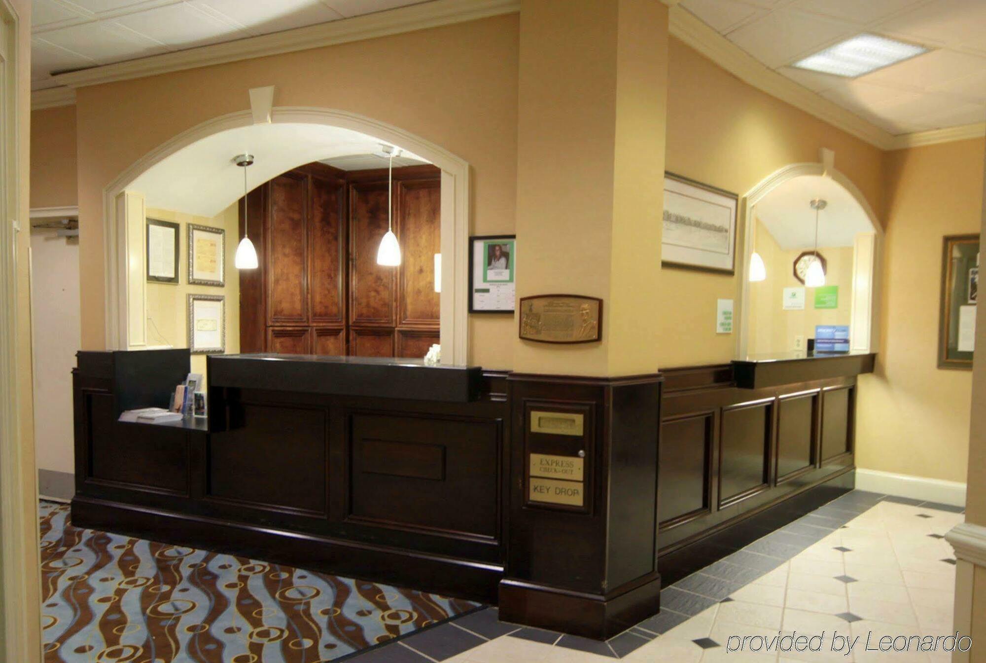 Holiday Inn Charleston-Riverview, An Ihg Hotel Interior foto